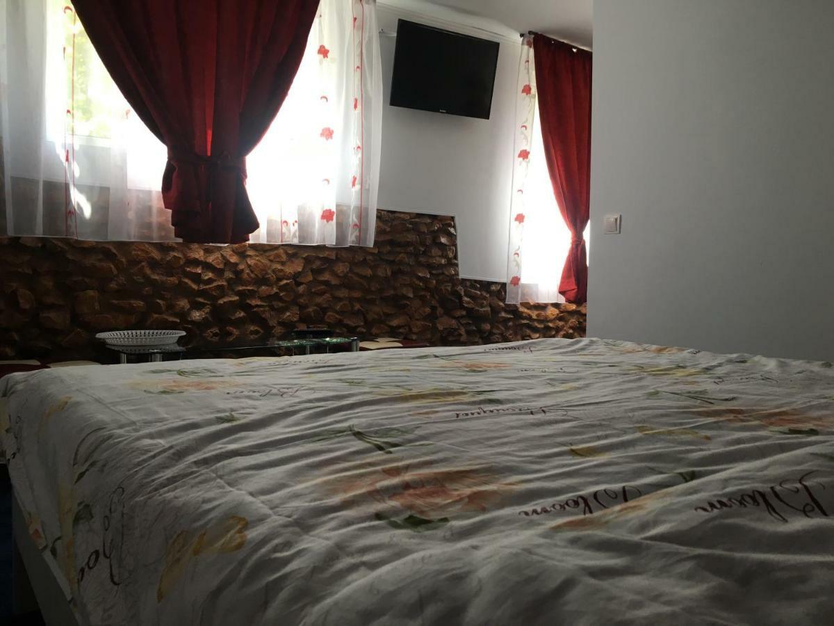 Hotel Sunset Expanse Turda Esterno foto